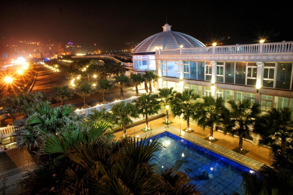White House Hot Spring Beach Resort Wanli Εξωτερικό φωτογραφία